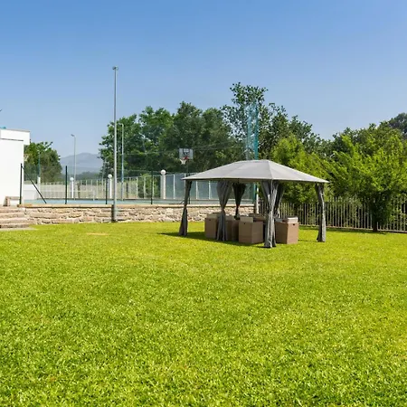 Calejo House - Pool & Sports & Grill Retreat