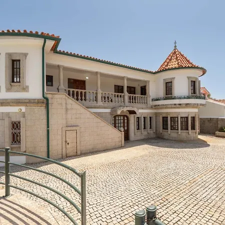 Calejo House - Pool & Sports & Grill Retreat