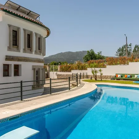 Calejo House - Pool & Sports & Grill Retreat Affittacamere Viana do Castelo