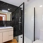 Calejo House - Pool & Sports & Grill Retreat