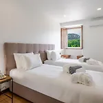 Calejo House - Pool & Sports & Grill Retreat Gasthuis Viana do Castelo