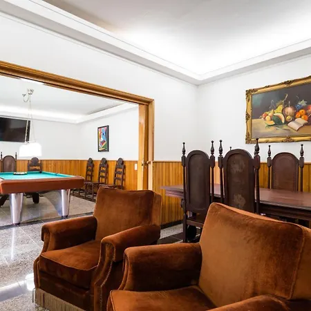 Calejo House - Pool & Sports & Grill Retreat Pensionat Viana do Castelo