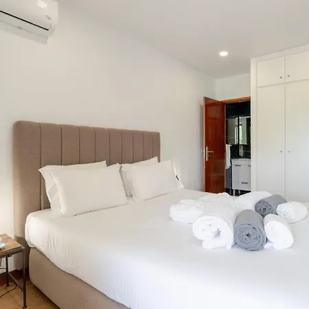 Calejo House - Pool & Sports & Grill Retreat Πανσιόν Βιάνα ντο Καστέλο