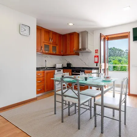 Calejo House - Pool & Sports & Grill Retreat *