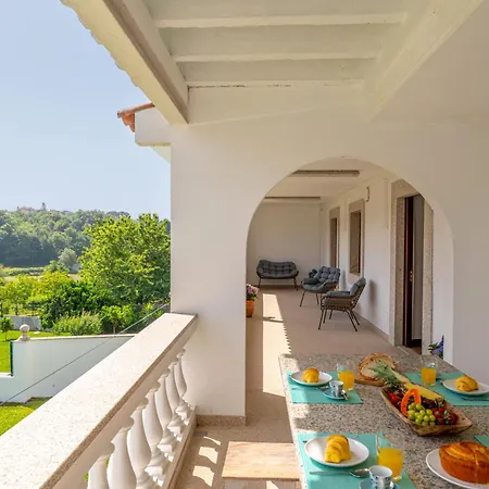 Calejo House - Pool & Sports & Grill Retreat