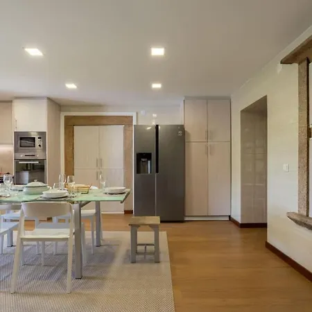 Calejo House - Pool & Sports & Grill Retreat Viana do Castelo