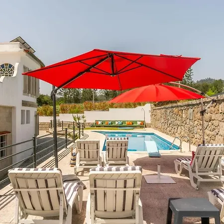 Calejo House - Pool & Sports & Grill Retreat *