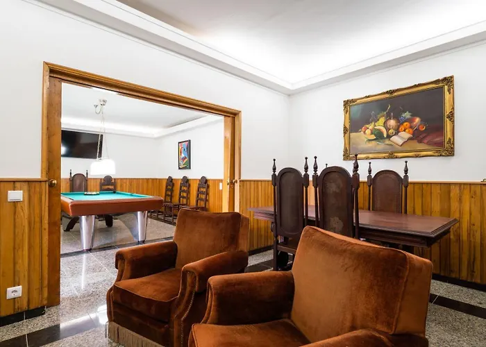 Calejo House - Pool & Sports & Grill Retreat 招待所 维亚纳堡