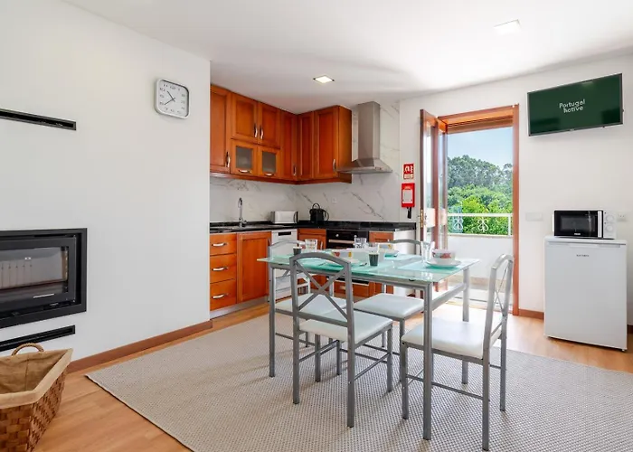 Calejo House - Pool & Sports & Grill Retreat 4*